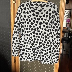 LOFT Black and Gray Patterned Sweater